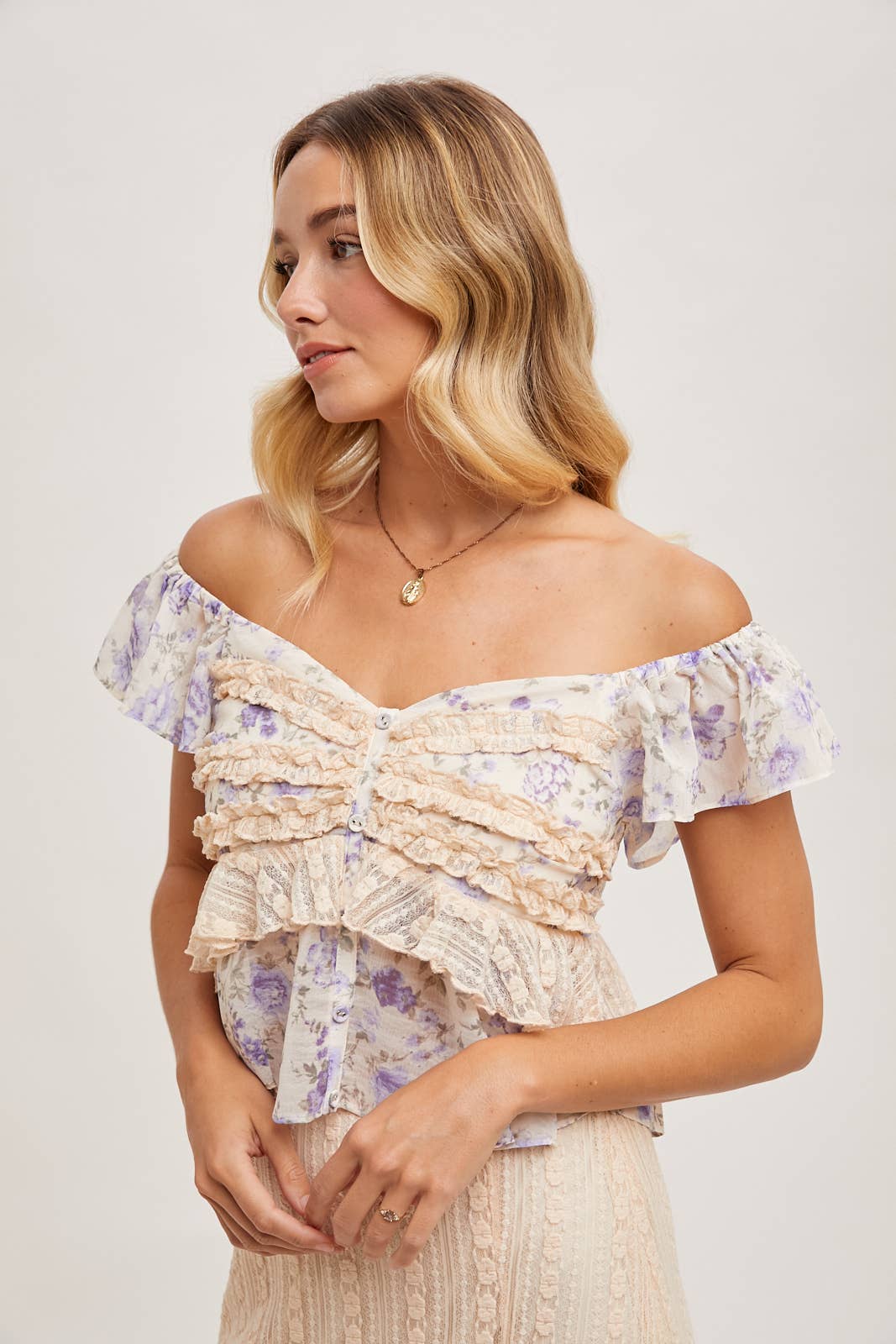 FLORAL SWEETHEART NECK TOP
